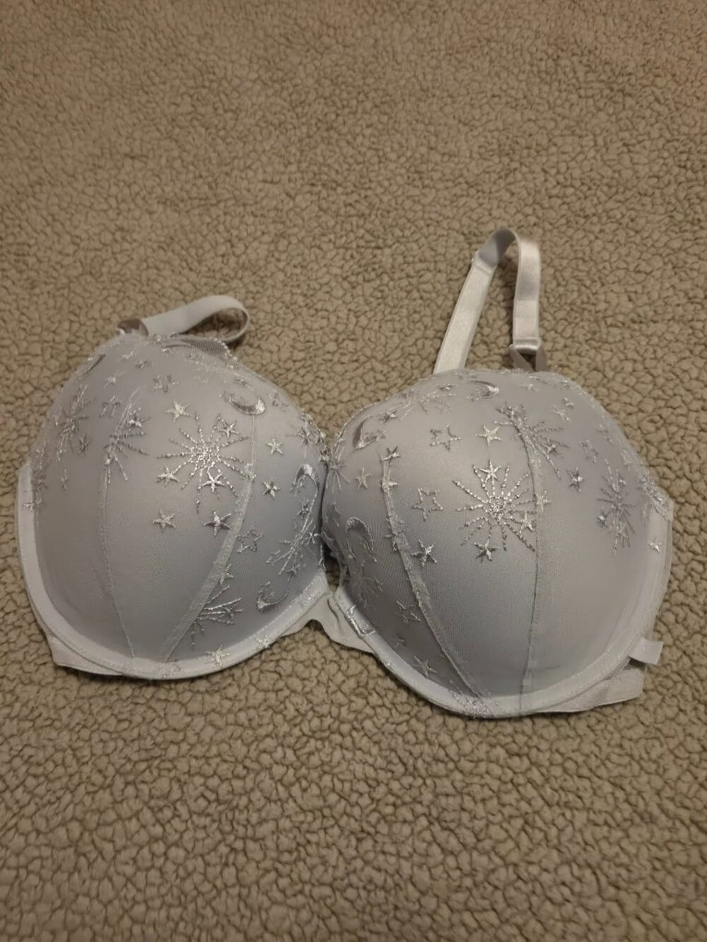 Victoria Secret Push Up Bra 38D